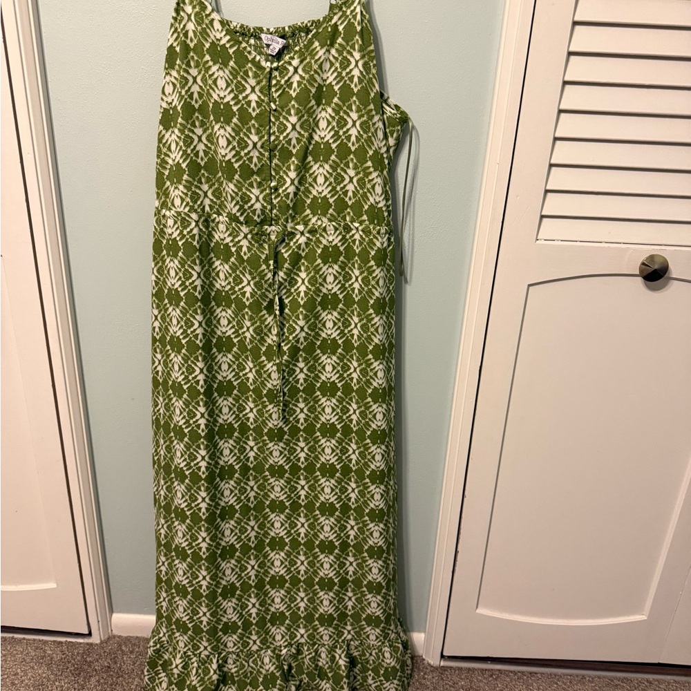 Green Patterned Maxi Dress